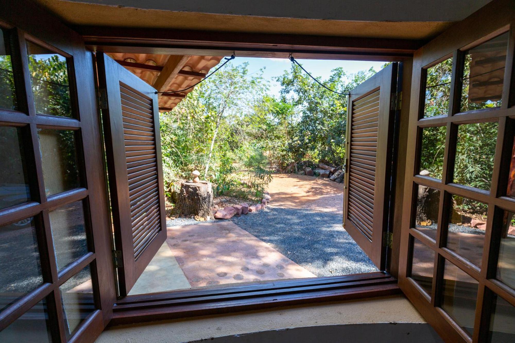 Floresta Encantada Telescopio,Fogueira, Riacho Chapada dos Guimarães Kültér fotó