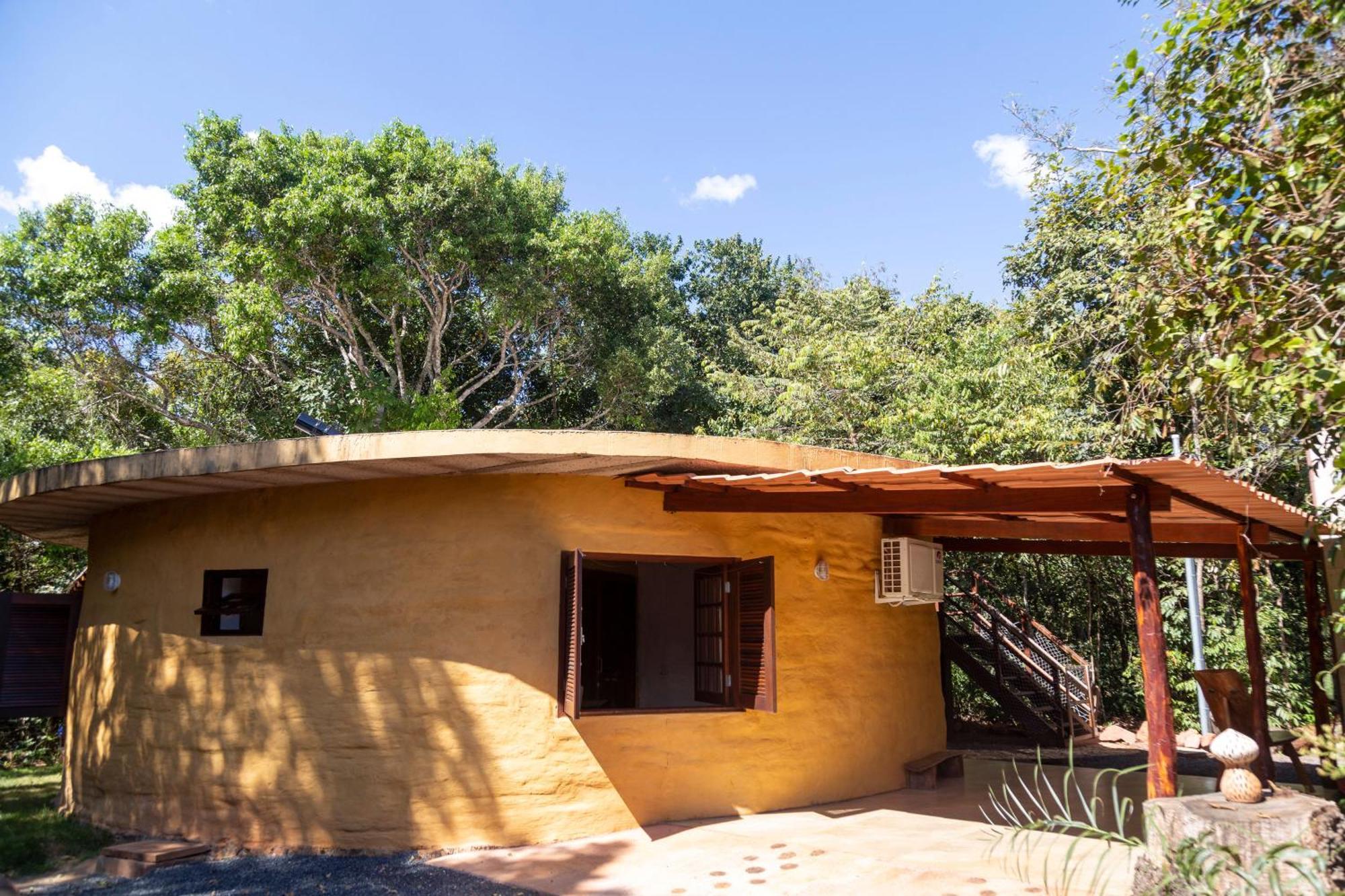 Floresta Encantada Telescopio,Fogueira, Riacho Chapada dos Guimarães Kültér fotó