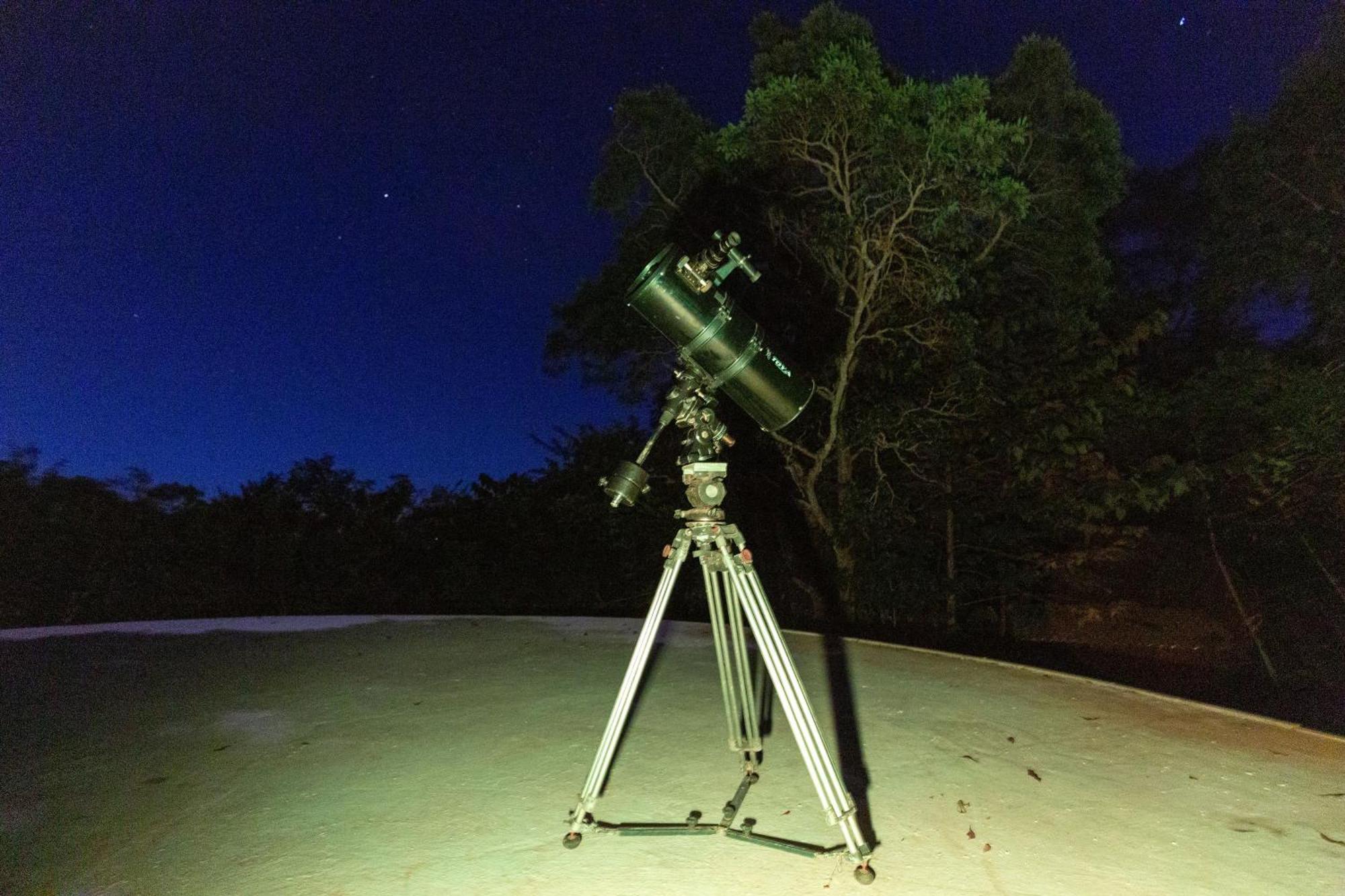 Floresta Encantada Telescopio,Fogueira, Riacho Chapada dos Guimarães Kültér fotó